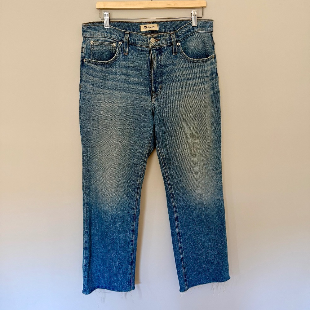 Madewell Cali Demi-Boot / Kick-Crop Jeans in Fleetwood Wash - Picture 2 of 4